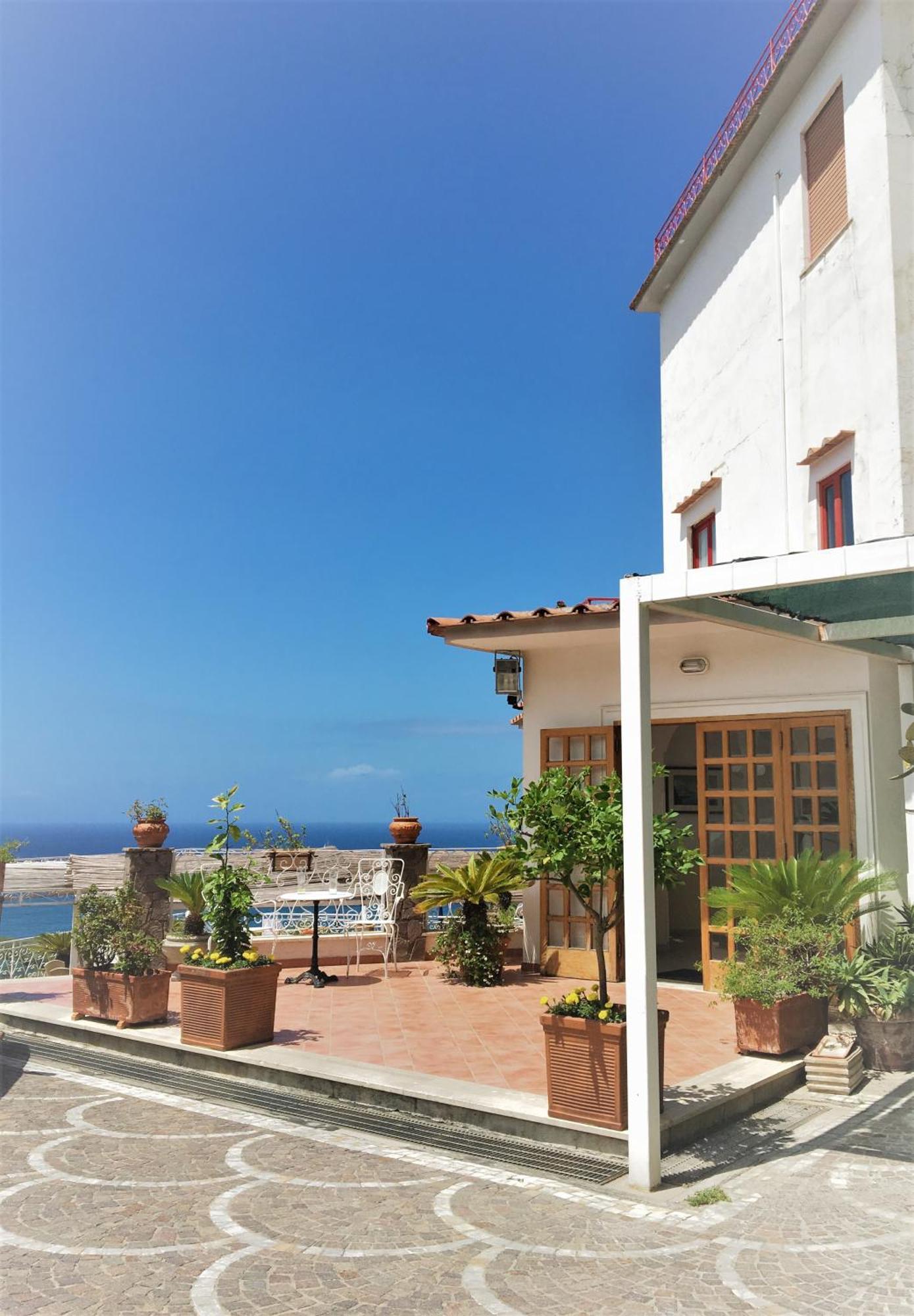 Dania 3* Península Sorrentina