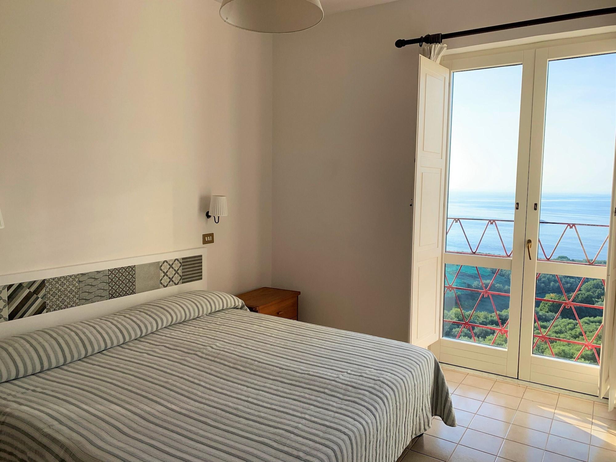 Dania 3* Península Sorrentina