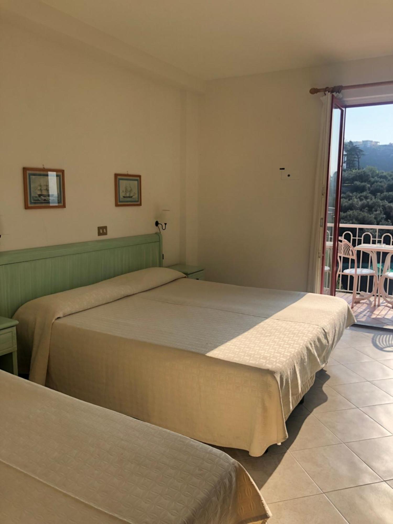 Dania Hotel Península Sorrentina